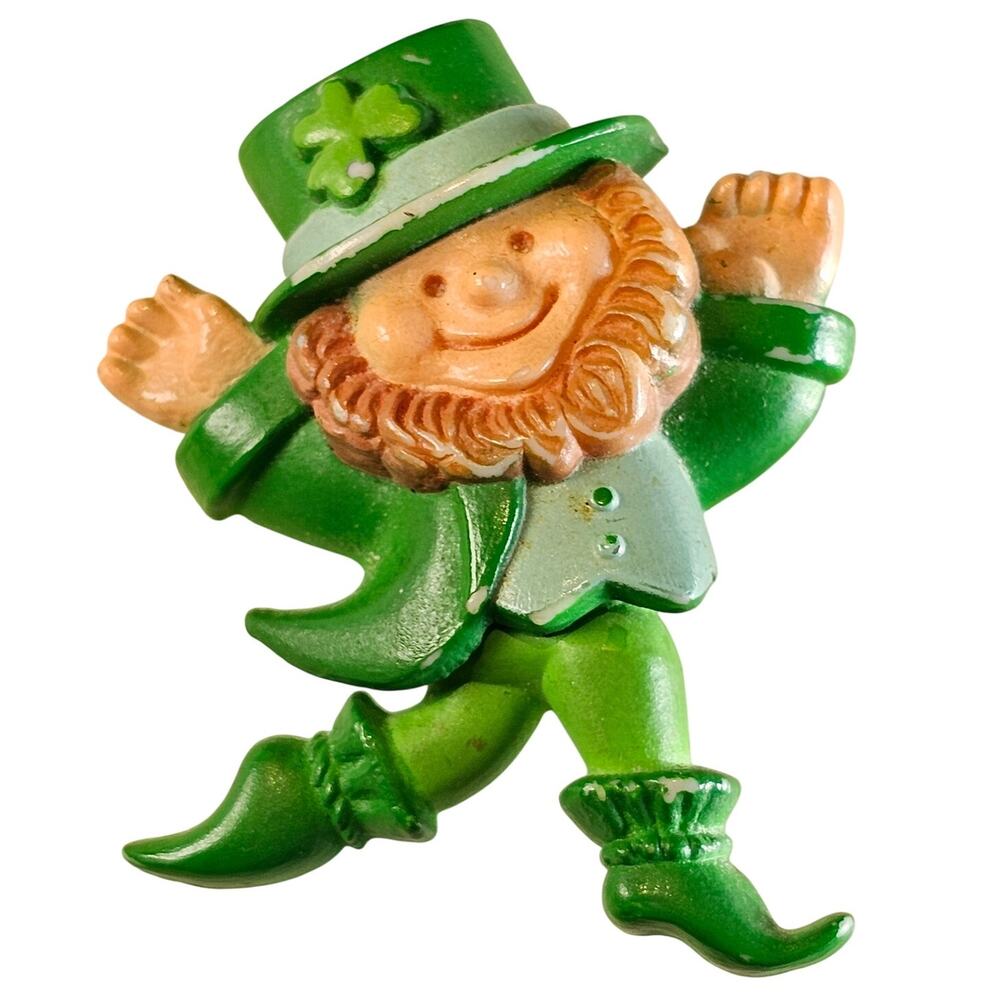 St Patricks Day Leprechaun Pin 1982 Irish Brooch Green Shamrock Vintage Hallmark